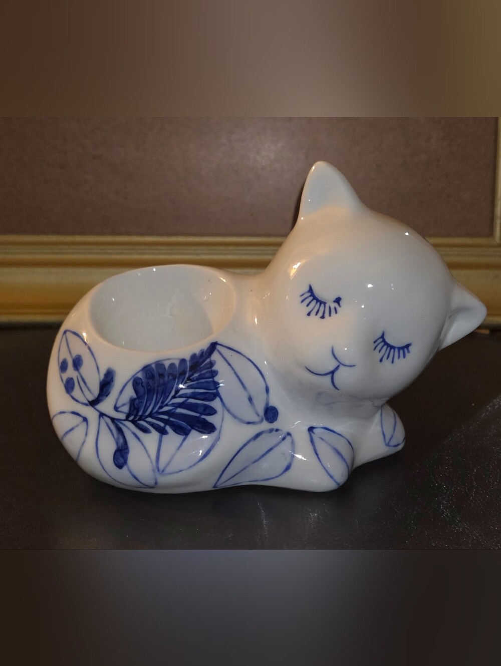Charming Sleeping Cat Tea Light Holder Porcelain Figurine in Blue/White